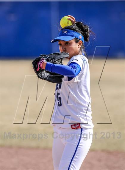 Thumbnail 1 in St. Michael's vs. Bernalillo photogallery.