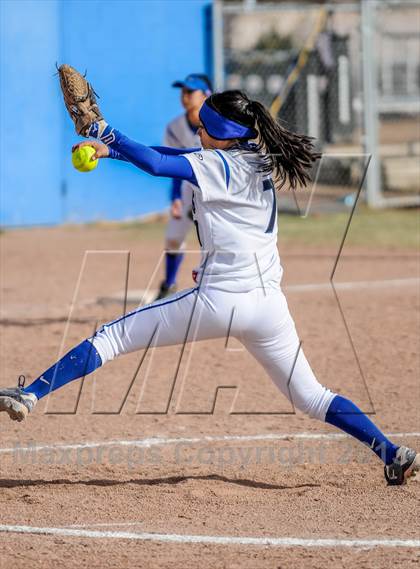 Thumbnail 2 in St. Michael's vs. Bernalillo photogallery.