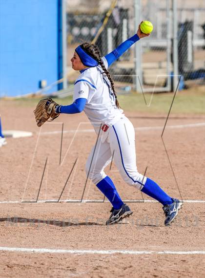 Thumbnail 2 in St. Michael's vs. Bernalillo photogallery.