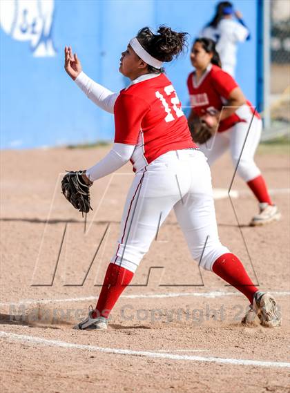 Thumbnail 3 in St. Michael's vs. Bernalillo photogallery.