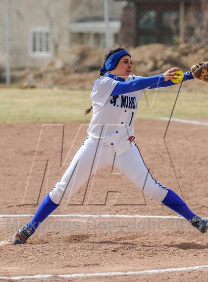 Thumbnail 3 in St. Michael's vs. Bernalillo photogallery.