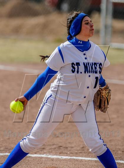 Thumbnail 3 in St. Michael's vs. Bernalillo photogallery.