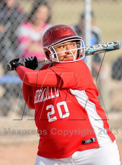 Thumbnail 2 in St. Michael's vs. Bernalillo photogallery.