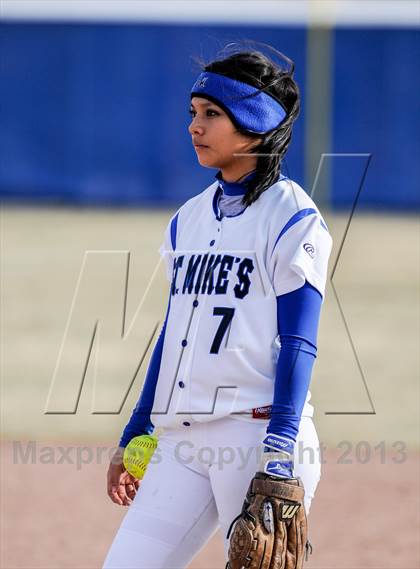 Thumbnail 3 in St. Michael's vs. Bernalillo photogallery.