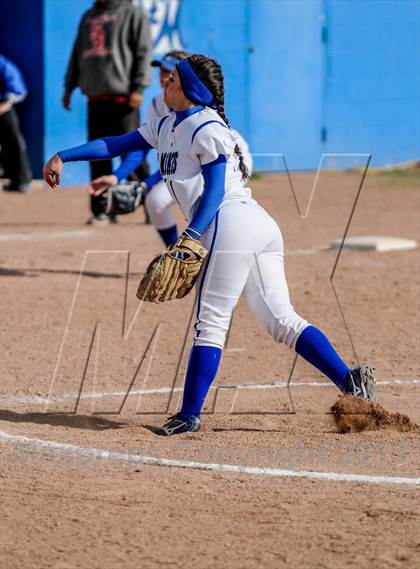 Thumbnail 1 in St. Michael's vs. Bernalillo photogallery.