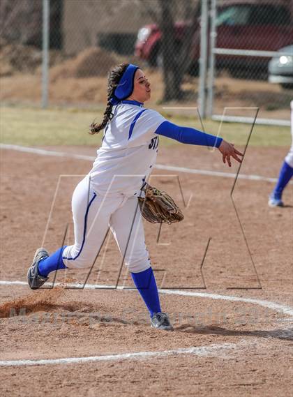 Thumbnail 3 in St. Michael's vs. Bernalillo photogallery.