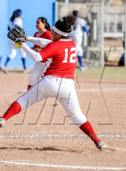Thumbnail 1 in St. Michael's vs. Bernalillo photogallery.