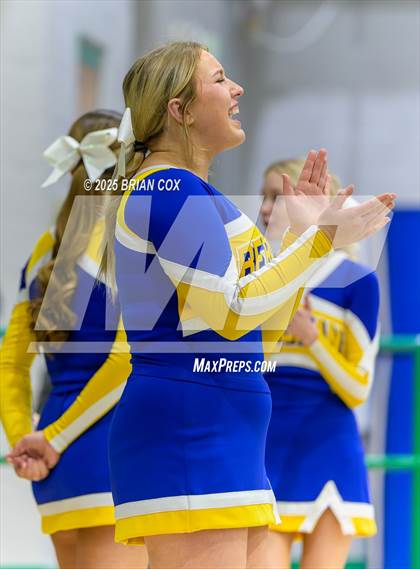 Thumbnail 1 in Yellville-Summit @ Bergman photogallery.