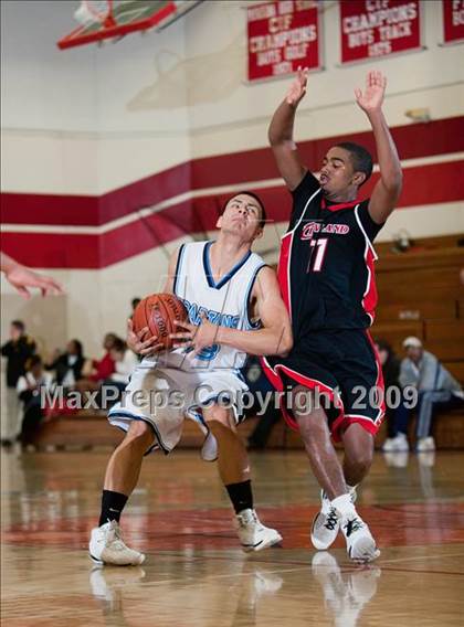 Thumbnail 1 in Cleveland vs Sylmar (Rose City Round Ball Classic) photogallery.