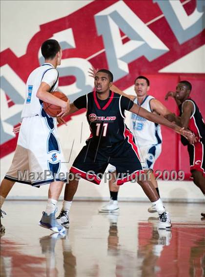 Thumbnail 3 in Cleveland vs Sylmar (Rose City Round Ball Classic) photogallery.