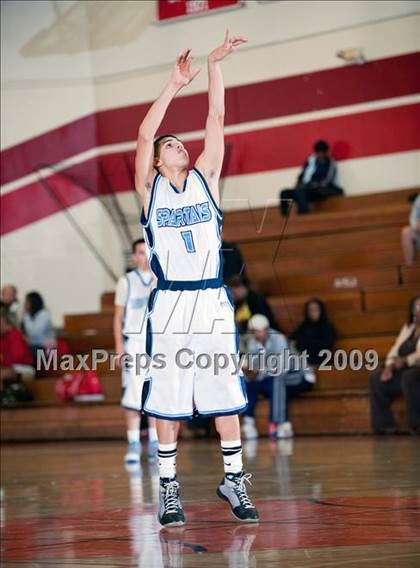 Thumbnail 1 in Cleveland vs Sylmar (Rose City Round Ball Classic) photogallery.