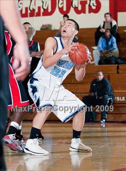 Thumbnail 3 in Cleveland vs Sylmar (Rose City Round Ball Classic) photogallery.
