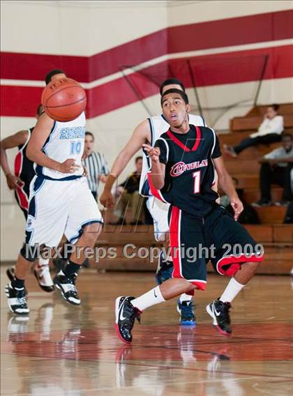 Thumbnail 3 in Cleveland vs Sylmar (Rose City Round Ball Classic) photogallery.