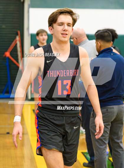 Thumbnail 3 in Glendale vs. Thunderbird (Judy Dixon Holiday Tournament) photogallery.