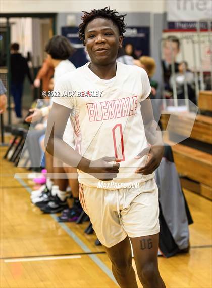 Thumbnail 3 in Glendale vs. Thunderbird (Judy Dixon Holiday Tournament) photogallery.