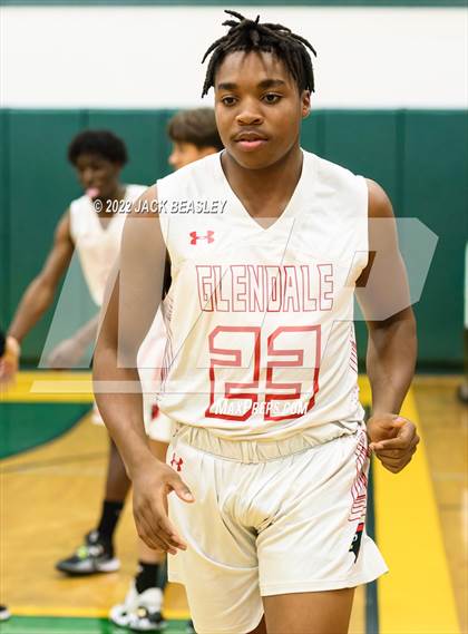 Thumbnail 3 in Glendale vs. Thunderbird (Judy Dixon Holiday Tournament) photogallery.