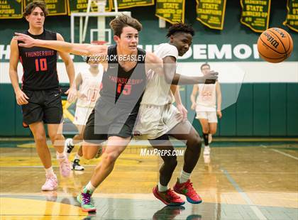 Thumbnail 3 in Glendale vs. Thunderbird (Judy Dixon Holiday Tournament) photogallery.