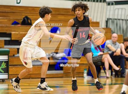 Thumbnail 2 in Glendale vs. Thunderbird (Judy Dixon Holiday Tournament) photogallery.