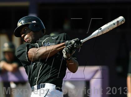 Thumbnail 2 in Kellis vs. Cactus Shadows photogallery.