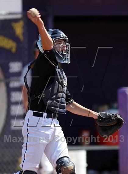 Thumbnail 1 in Kellis vs. Cactus Shadows photogallery.