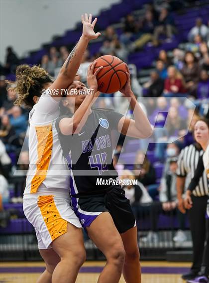 Thumbnail 3 in Ben Davis vs. Avon (IHSAA Sectional 4A Semifinal) photogallery.