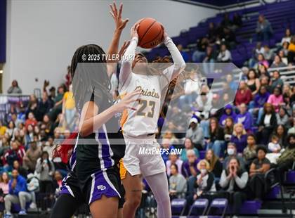 Thumbnail 3 in Ben Davis vs. Avon (IHSAA Sectional 4A Semifinal) photogallery.