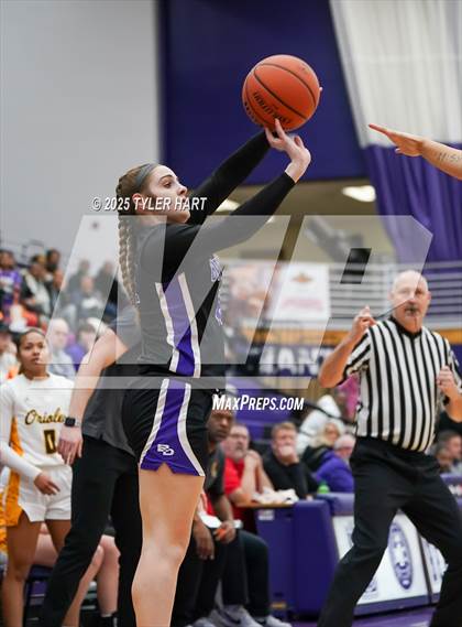 Thumbnail 1 in Ben Davis vs. Avon (IHSAA Sectional 4A Semifinal) photogallery.