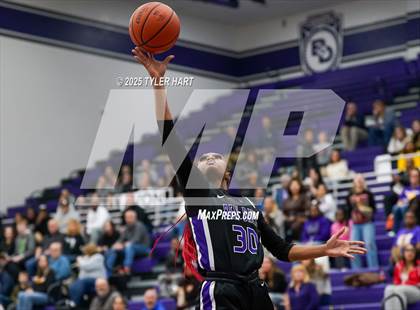 Thumbnail 2 in Ben Davis vs. Avon (IHSAA Sectional 4A Semifinal) photogallery.