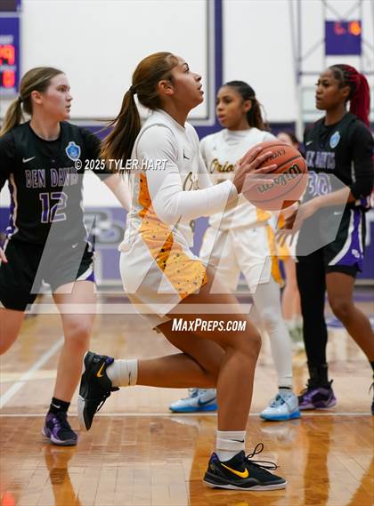 Thumbnail 3 in Ben Davis vs. Avon (IHSAA Sectional 4A Semifinal) photogallery.