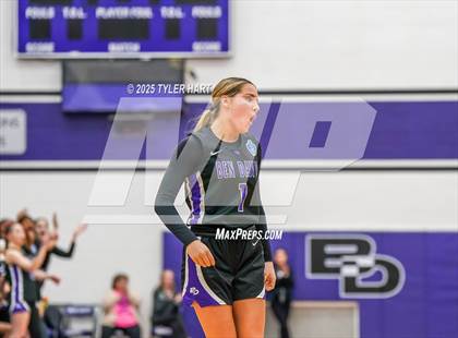 Thumbnail 2 in Ben Davis vs. Avon (IHSAA Sectional 4A Semifinal) photogallery.