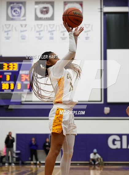Thumbnail 3 in Ben Davis vs. Avon (IHSAA Sectional 4A Semifinal) photogallery.
