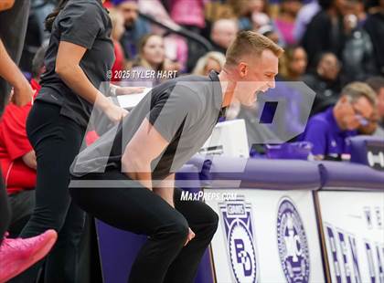 Thumbnail 1 in Ben Davis vs. Avon (IHSAA Sectional 4A Semifinal) photogallery.