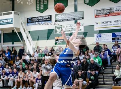 Thumbnail 3 in Ellwood City @ Riverside photogallery.