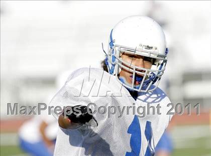Thumbnail 3 in Will C. Wood vs American Canyon photogallery.