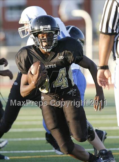 Thumbnail 3 in Will C. Wood vs American Canyon photogallery.