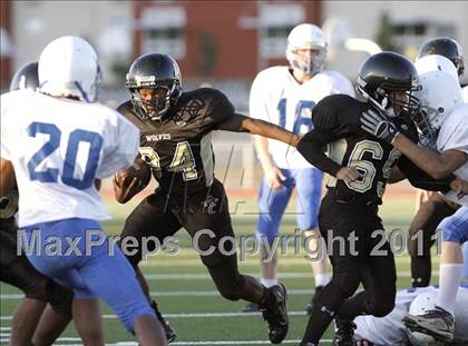 Thumbnail 2 in Will C. Wood vs American Canyon photogallery.