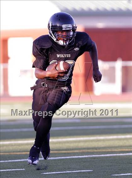 Thumbnail 1 in Will C. Wood vs American Canyon photogallery.