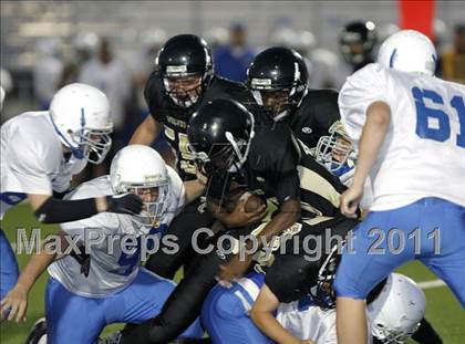 Thumbnail 2 in Will C. Wood vs American Canyon photogallery.