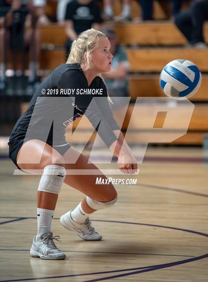 Thumbnail 1 in Pacific Ridge @ Carlsbad photogallery.