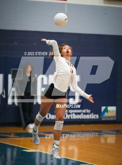 Thumbnail 3 in Mountain Pointe @ Higley photogallery.