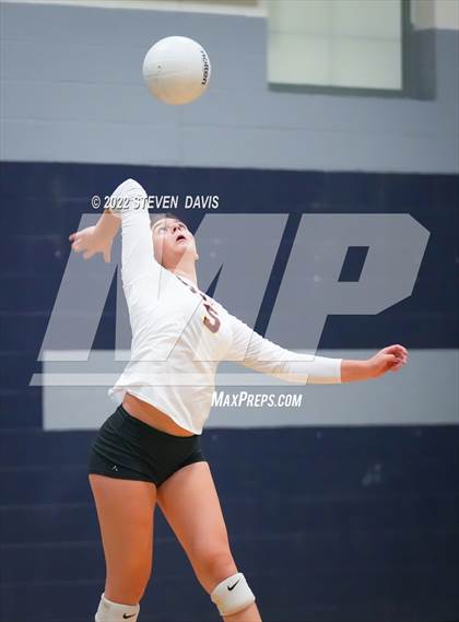 Thumbnail 3 in Mountain Pointe @ Higley photogallery.
