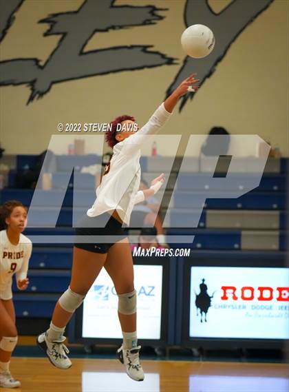 Thumbnail 3 in Mountain Pointe @ Higley photogallery.