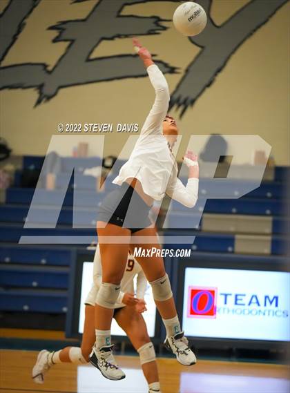 Thumbnail 2 in Mountain Pointe @ Higley photogallery.