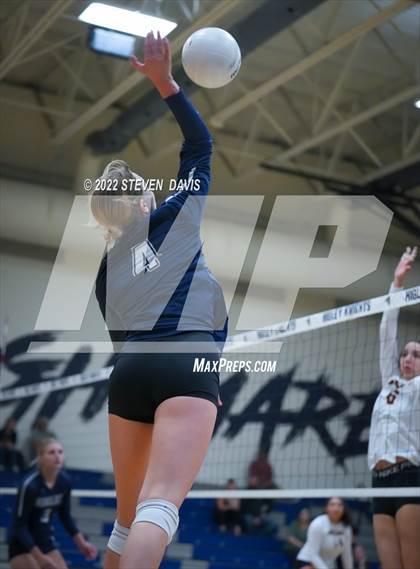 Thumbnail 3 in Mountain Pointe @ Higley photogallery.
