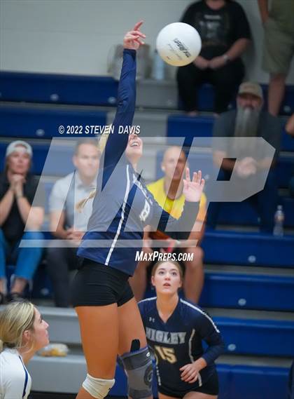 Thumbnail 3 in Mountain Pointe @ Higley photogallery.