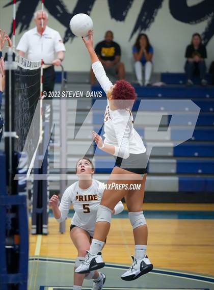 Thumbnail 2 in Mountain Pointe @ Higley photogallery.