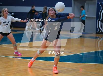 Thumbnail 3 in Mountain Pointe @ Higley photogallery.