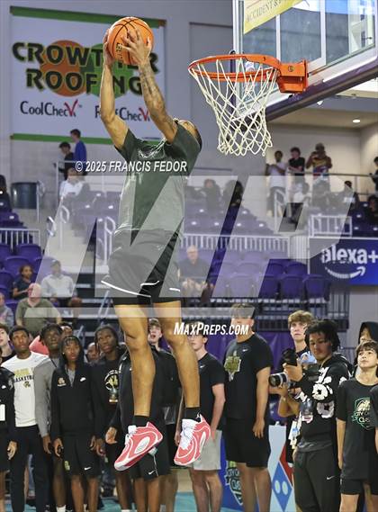 Thumbnail 3 in City of Palms Slam Dunk Contest photogallery.
