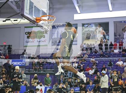 Thumbnail 3 in City of Palms Slam Dunk Contest photogallery.