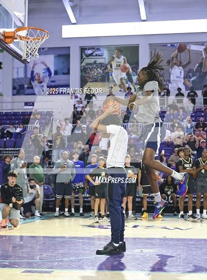 Thumbnail 1 in City of Palms Slam Dunk Contest photogallery.